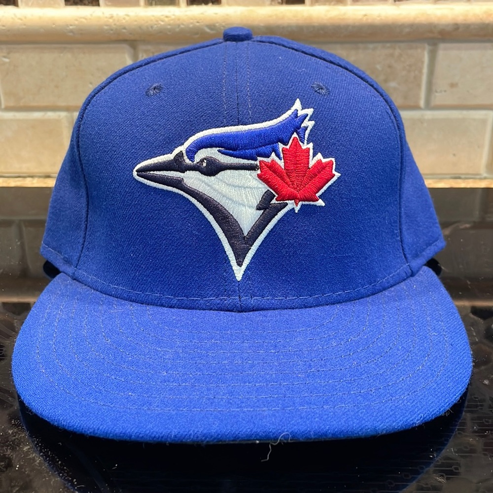 Toronto Blue Jays New Era 5950 on field hat size 7 1/4 used